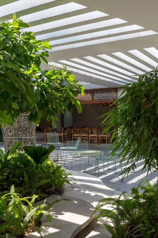 GHTK Interior Office | iplus Architecture - Arch2O.com