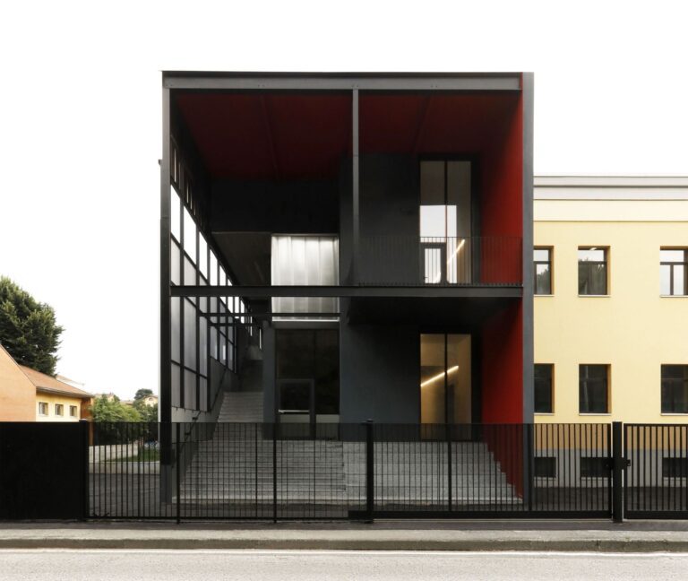 Renovation and Extension E. Fermi Secondary School | Giulia de Appolonia - officina di architettura