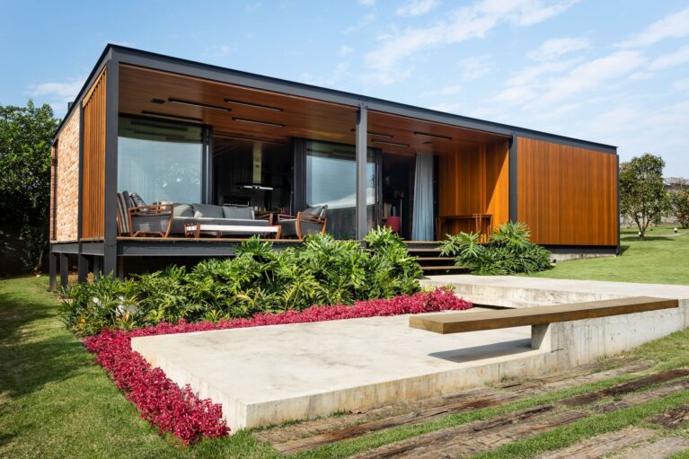 The Dagostin Ballroom | ES Arquitetura