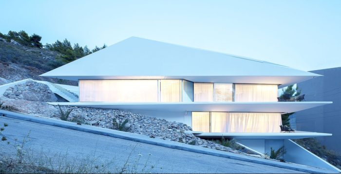 H77: The Diamond House | 314 Architecture Studio