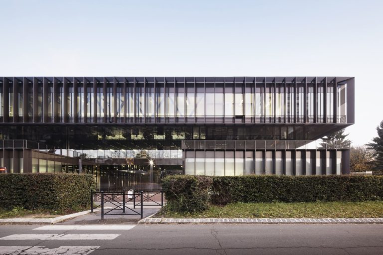 Léonard de Vinci Technical College | TANK Architectes + COSA