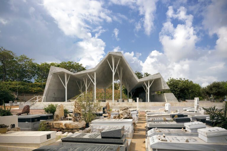 Open Sided Shelter | Ron Shenkin Studio