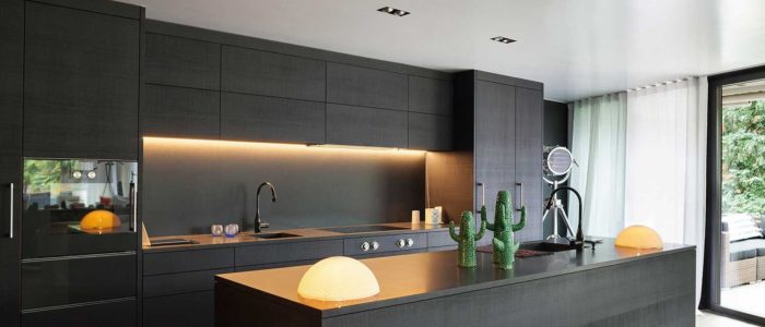 How to Choose Your Kitchen Lighting: A Complete Guide to Layering, Style & Function