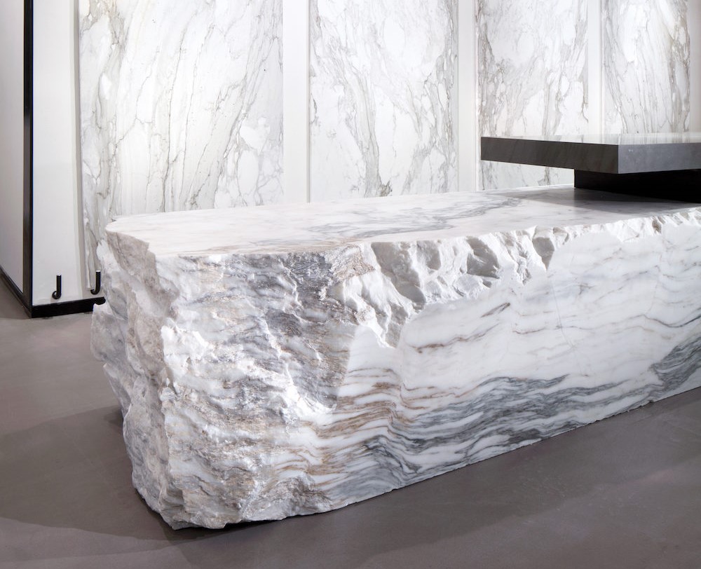 How To Use Natural Stone In Interior Design To Desire
