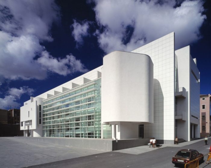Arch2O-On Richard Meier's Birthday- 10 Impressive Plain White Buildings1