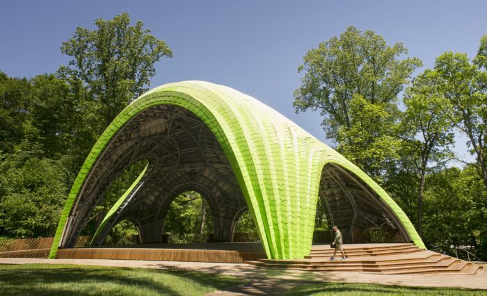 1credittheverymany02