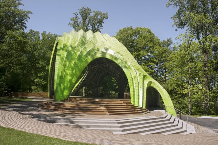 credittheverymany01