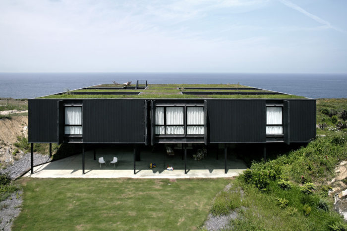 Arch2O-How Do Living Roofs Work? Explained in 20 Examples#0