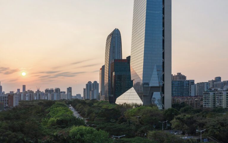 Hanking Center Tower | Morphosis Architects