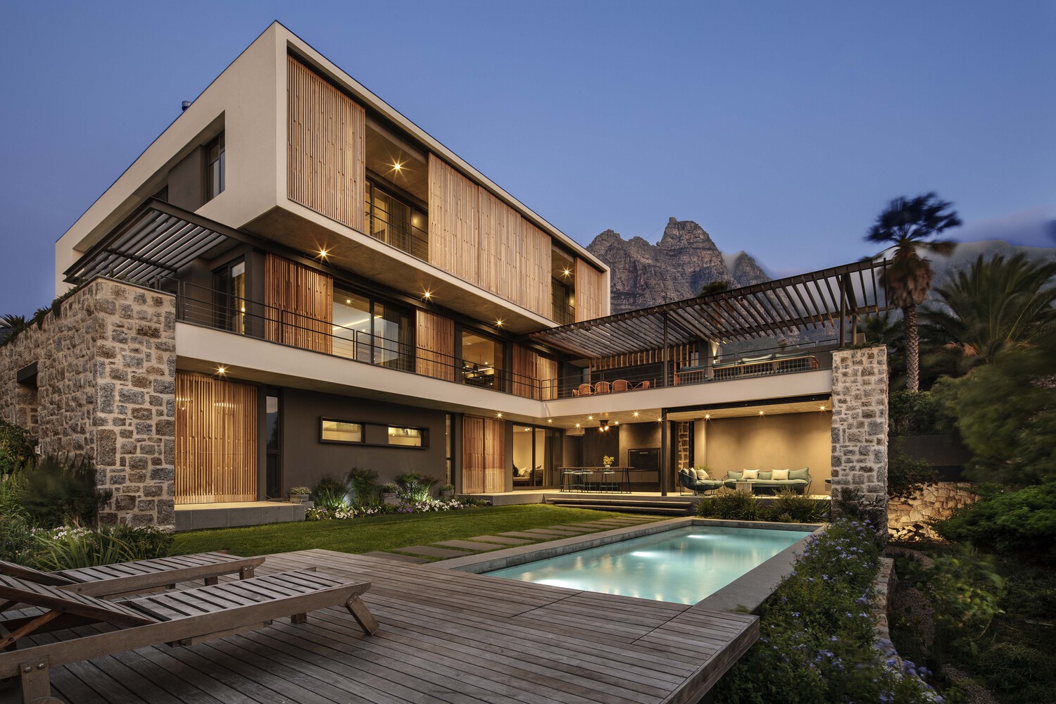 Arch2O impressive south african house opens to limitless views 6