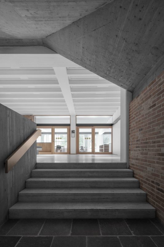 Arch2O cusanus academy renovation modusarchitects 28