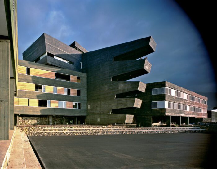 Rafael Arozarena High School