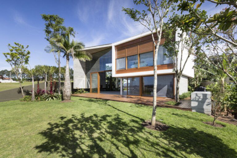 Angular House | Stemmer Rodrigues Arquitetura
