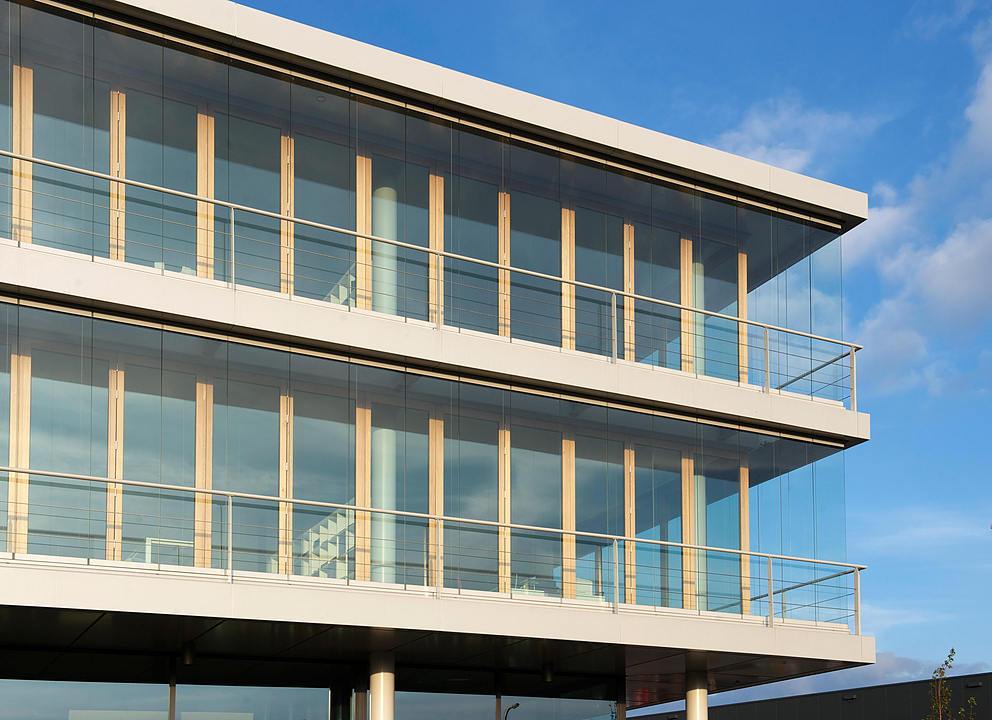 Balcony Glazing - SL Comfort Façade | Solarlux - Image 5