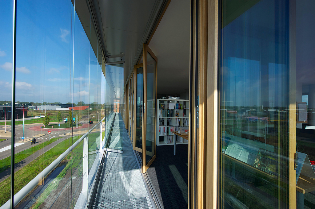 Balcony Glazing - SL Comfort Façade | Solarlux - Image 2