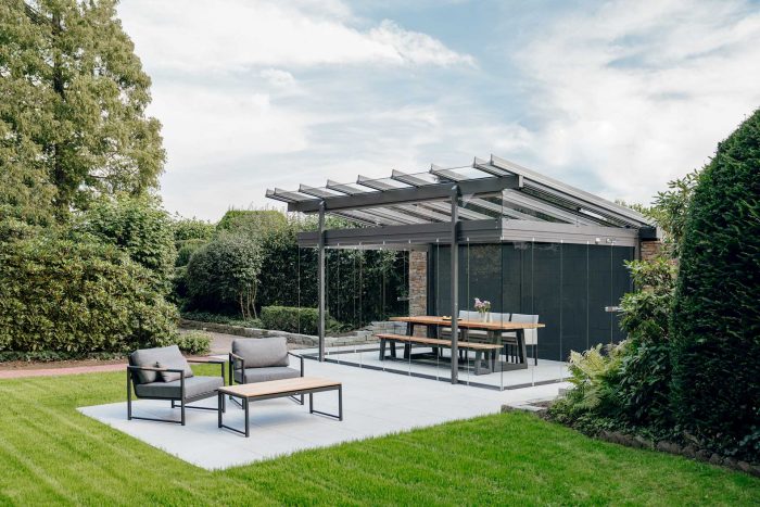 GLASS HOUSE IN THE OSNABRÜCKER LAND