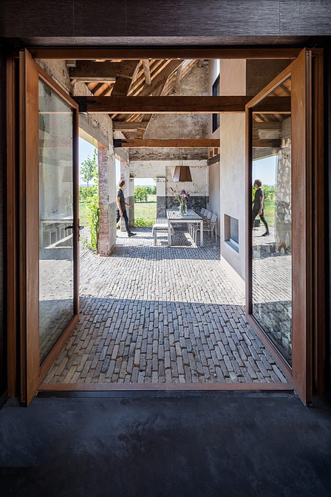 Pivot Hinges for Glass Pivot Doors | FritsJurgens - Image 4