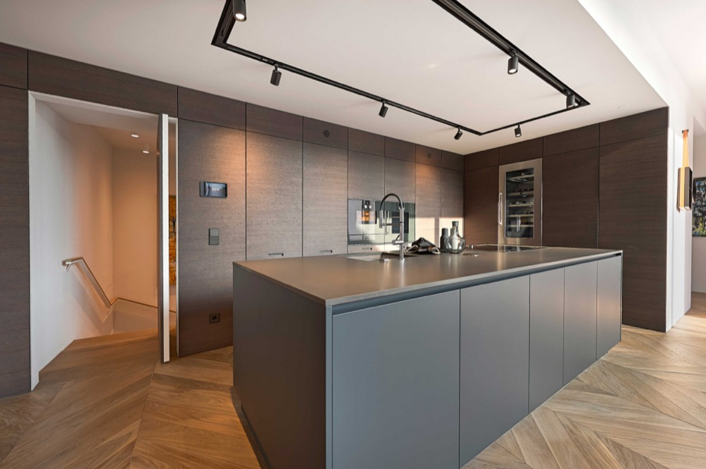 Pivot Hinges for Interior Pivot Doors | FritsJurgens - Image 5
