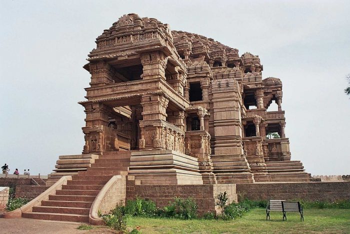 Indian architecture characteristics
