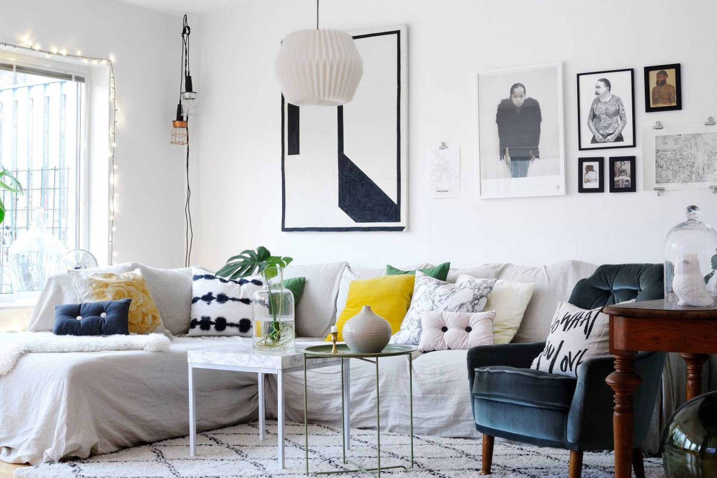 15 Dashing Scandinavian Small Living Room Ideas to Help You Strike the