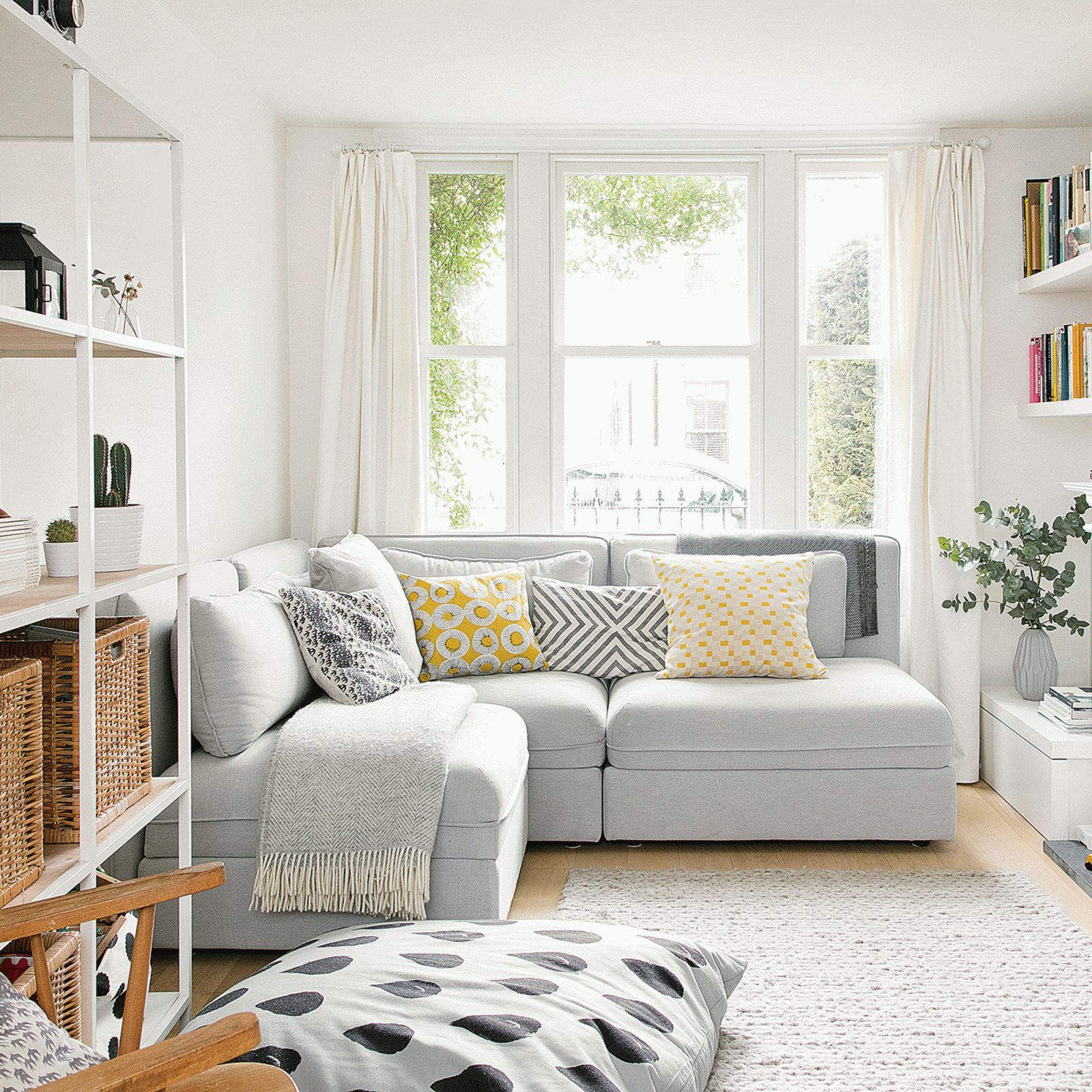 Arch2O- Sofa Ideas for Small Living Rooms 19