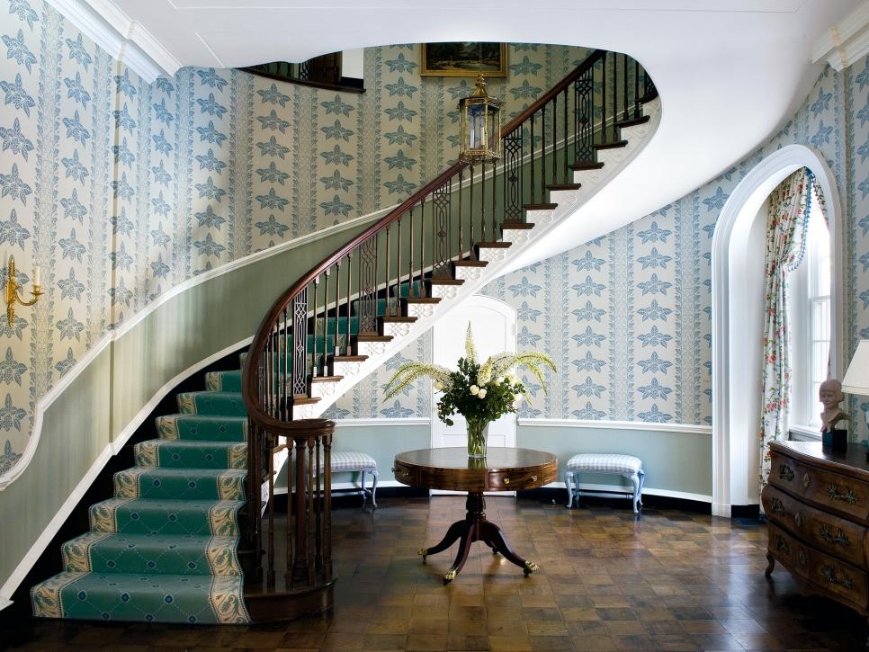 The Staircase Trend You Need To Know About For 2023