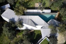 Lateral Verandah House Arch2O