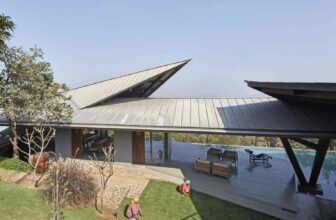 Lateral Verandah House Arch2O