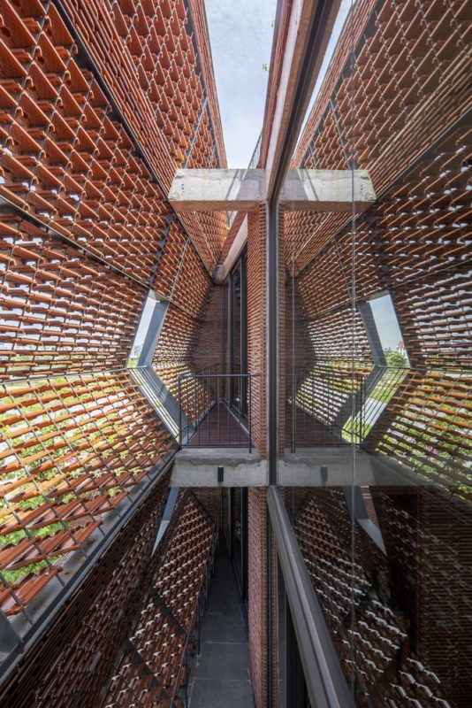 Tile Nest House Arch2O
