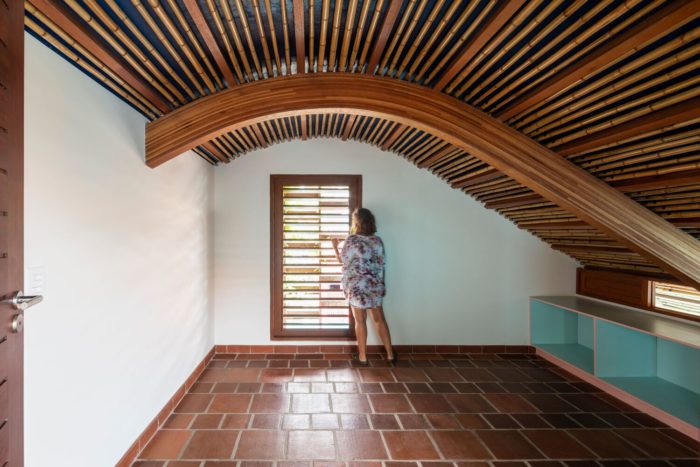 Gutter House Arch2O