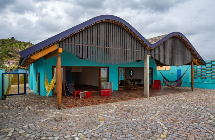 Gutter House Arch2O