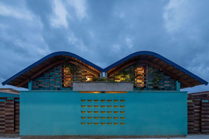 Gutter House Arch2O