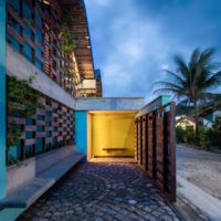 Gutter House Arch2O