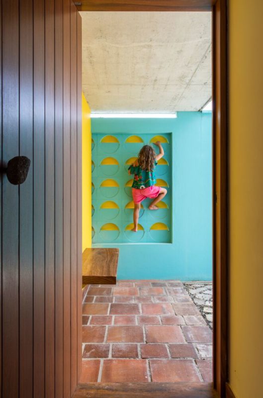 Gutter House Arch2O