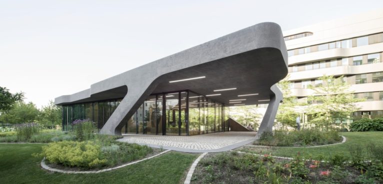 FOM University Pavilion l J. Mayer H. Architects