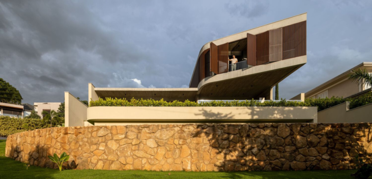 Axial House l TAU Arquitetos