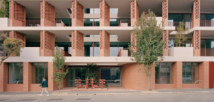 Bruce Street Commercial Building Arch2O