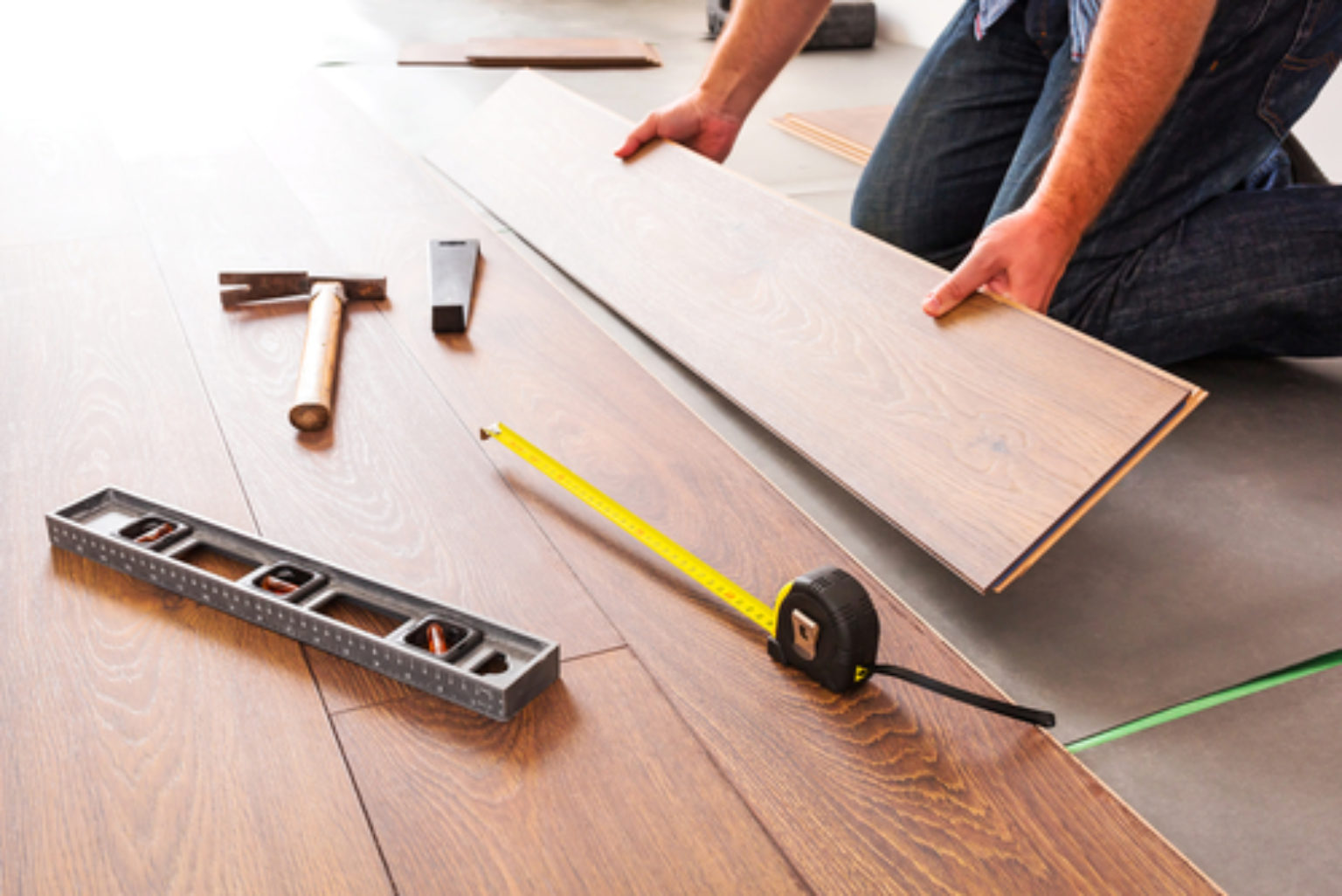 Hardwood Flooring Dilemma: Choosing Between Engineered and Solid ...