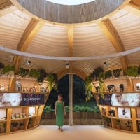 Gallery of Dolce Gusto Neo Flagship Store / Estudio Guto Requena - 17