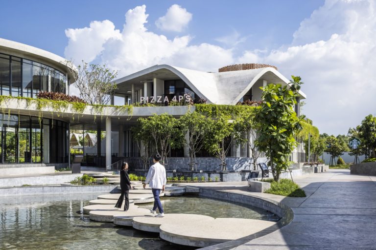 Eco-cycle Pavilion, 4P's Restaurants | Takashi Niwa Architects