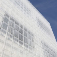 building-a-sustainable-future-architectural-solutions-for-plastic-pollution