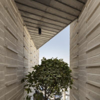 sideway-apartment-ashari-architects