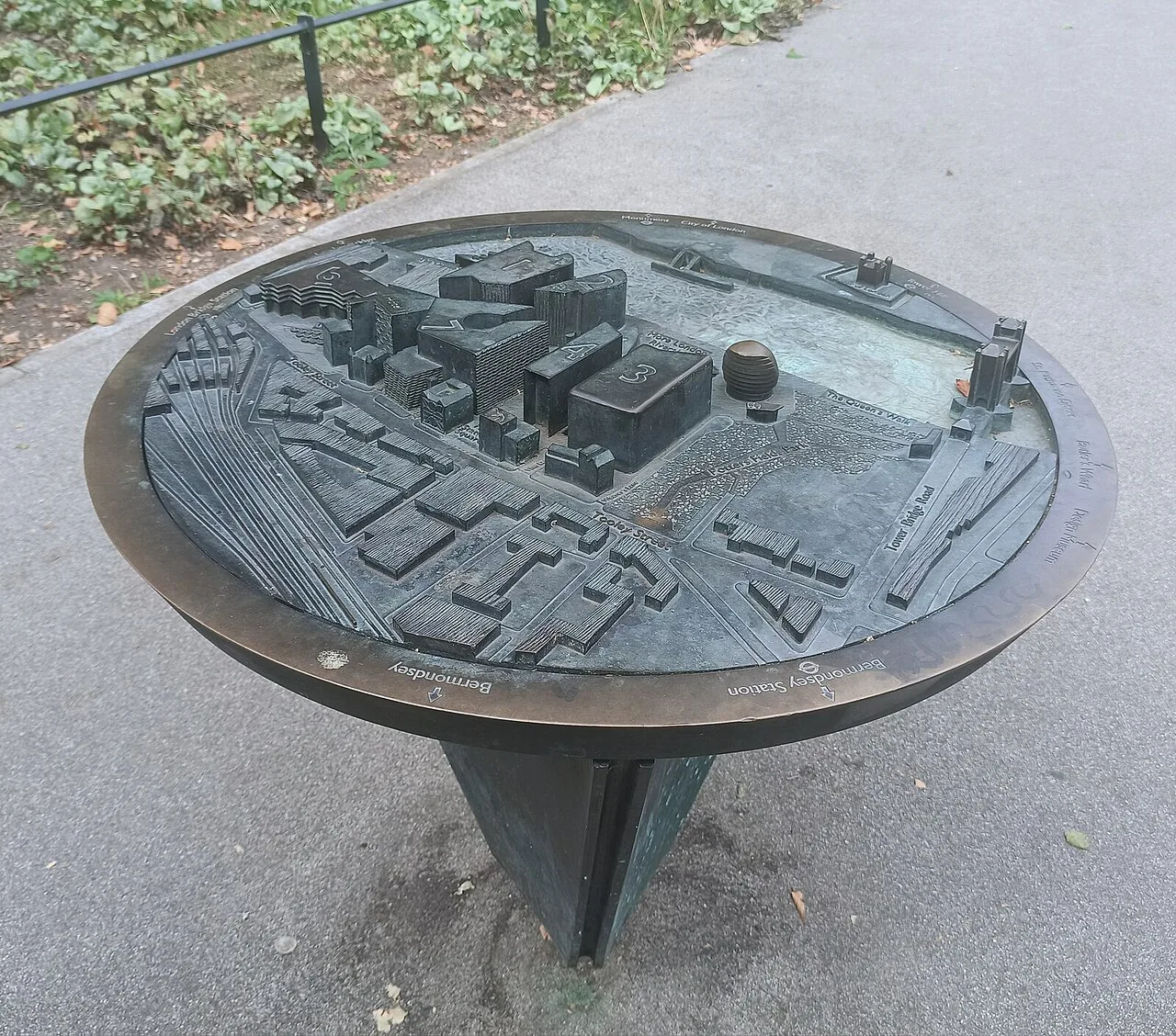 Bronze three-dimensional map of the blocks and open space around Potters Fields