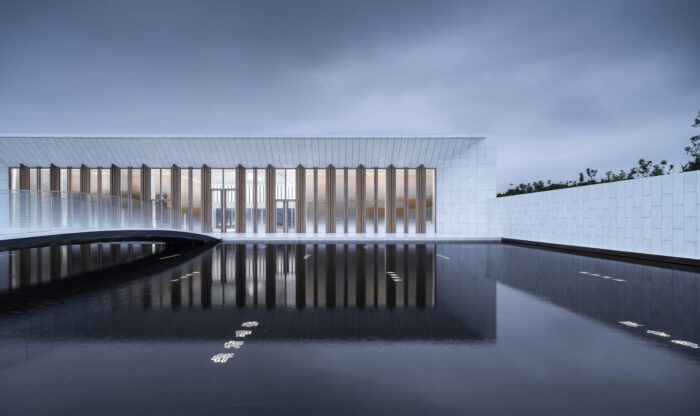 Yanzi Memorial Hall