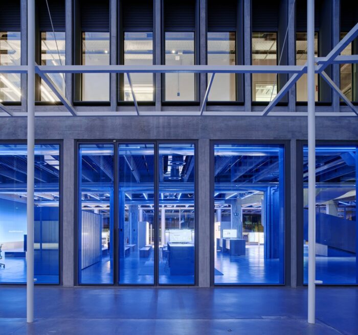 Simon SWITCH Building