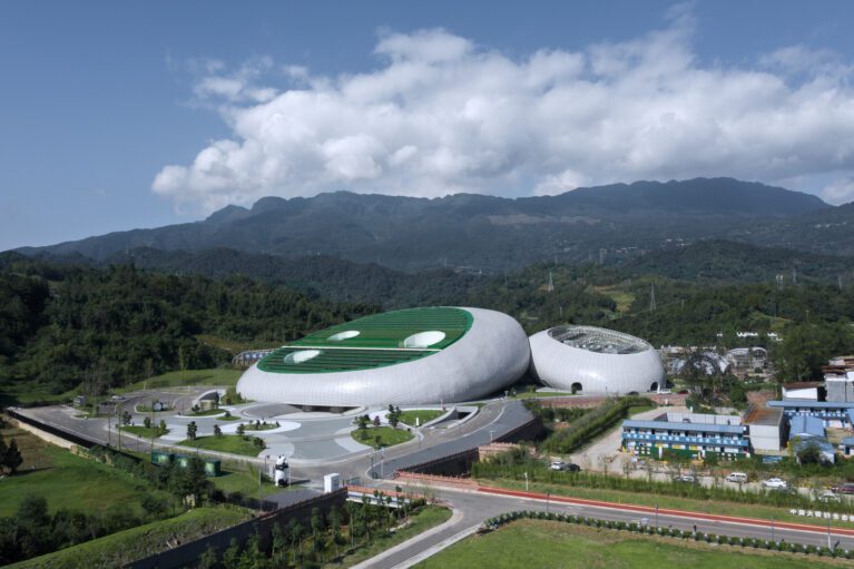 Ya’an Panda Performance Center | ZXD Architects