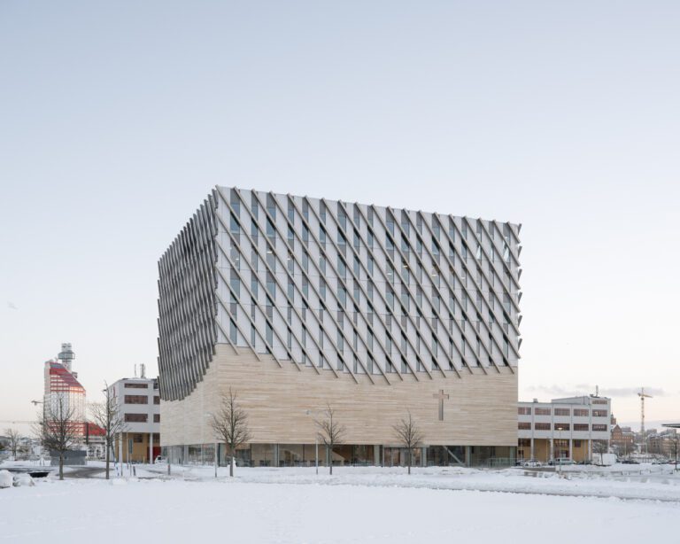 Frihamnskyrkan Church | Elding Oscarson
