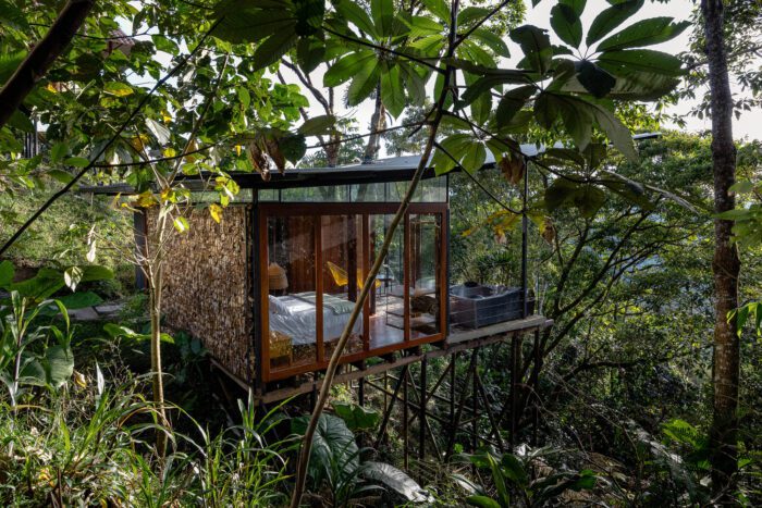 A Lodge in the Pigüe | Mestizo Estudio Arquitectura