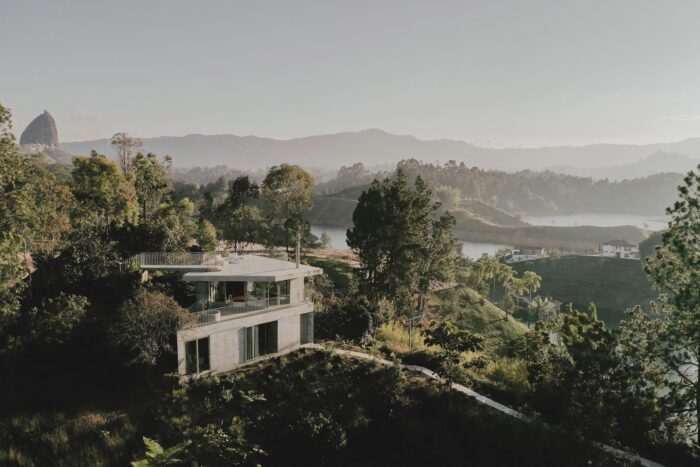 Concrete House | Atelier Garcia