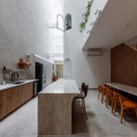 Dinh House